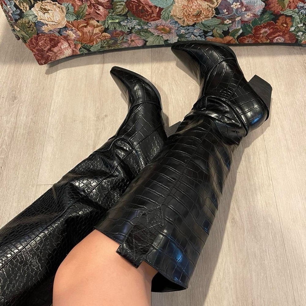 Princess Polly Riley Boots - Picture 5 of 10